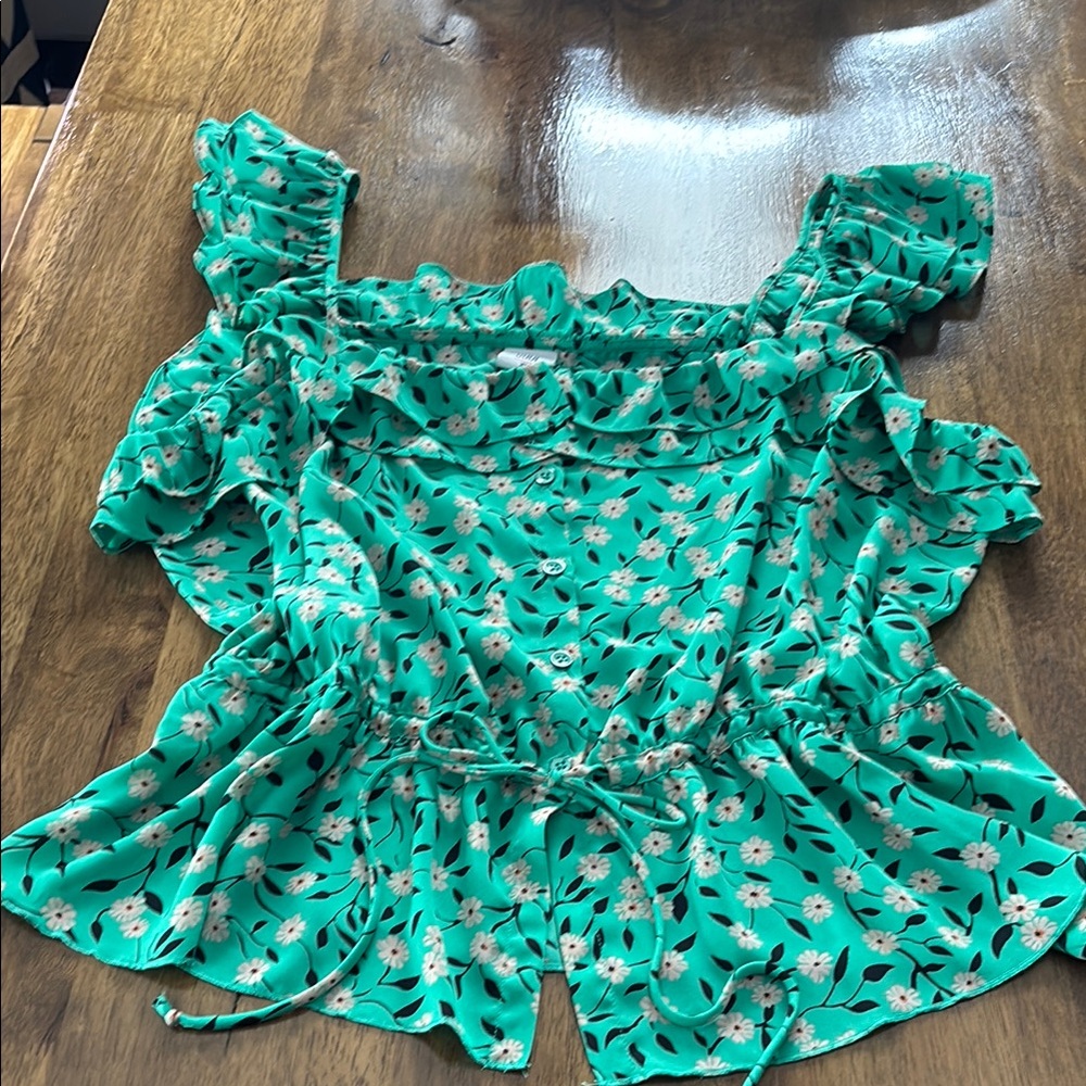 Cabi 5809 Floral Green Ruffle Top XL like new